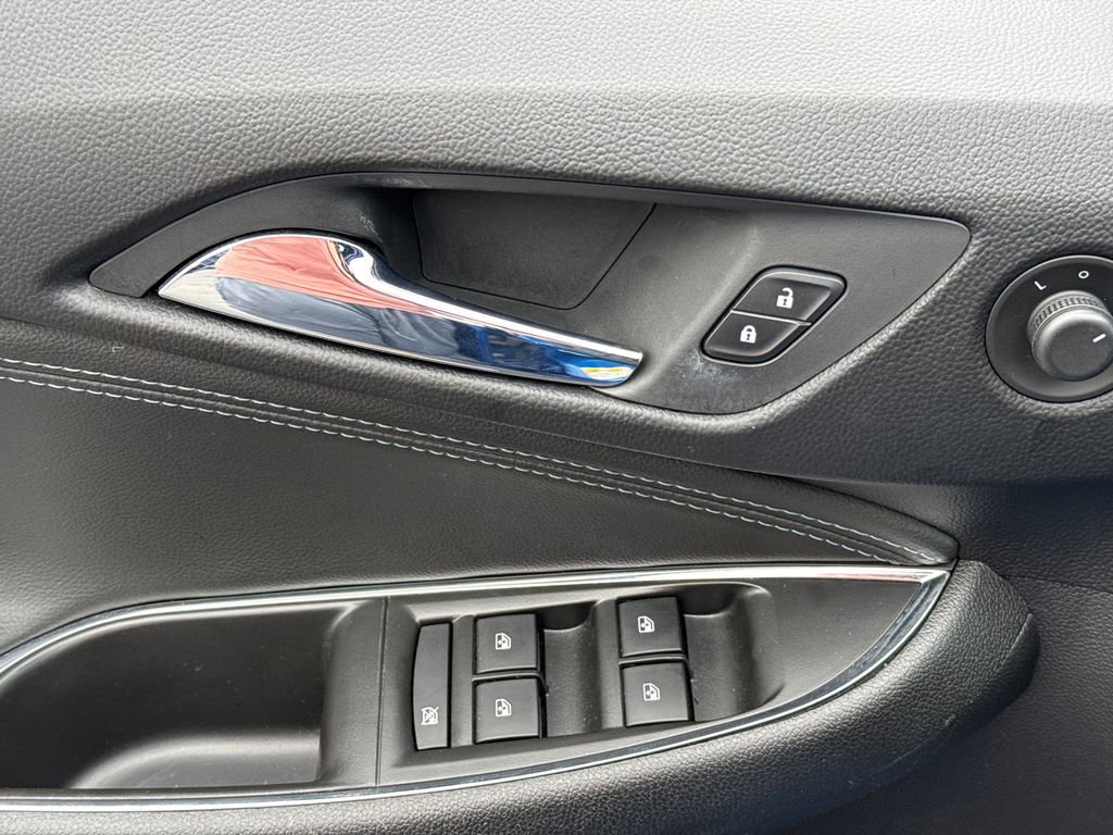 Used 2016 Chevrolet Cruze Premier FWD image 16