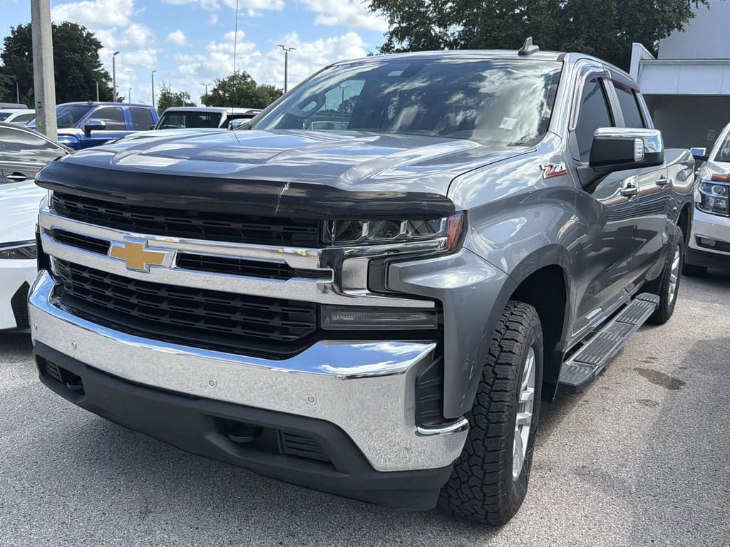 Used 2020 Chevrolet Silverado 1500 LT w/ All-Star Edition AWD/4WD image 3