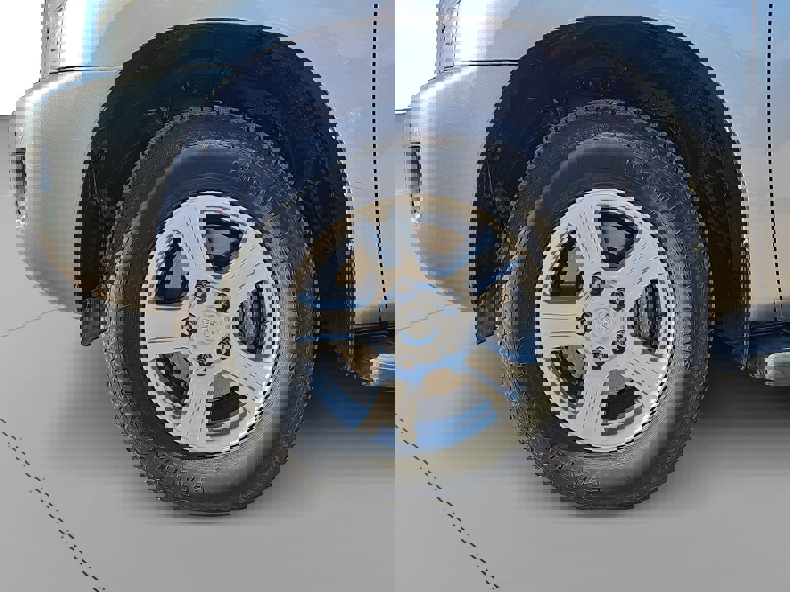 Used 2016 Toyota Sequoia SR5 w/ Premium Package image 9