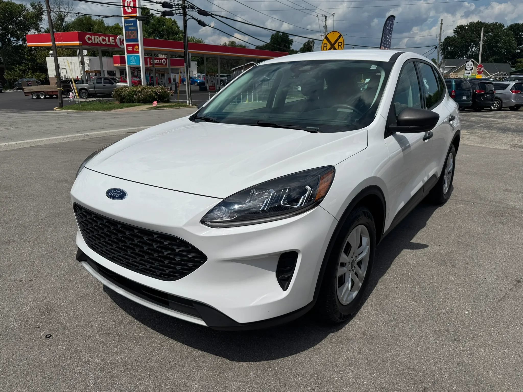 Used 2021 Ford Escape S FWD image 3