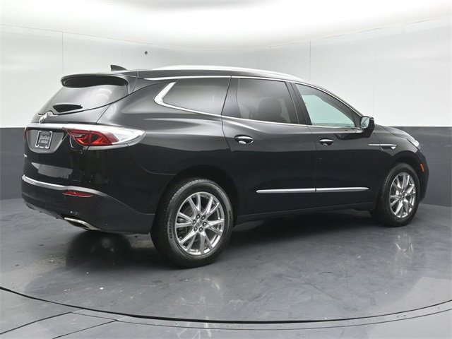 Used 2023 Buick Enclave Essence w/ Experience Buick Package image 7