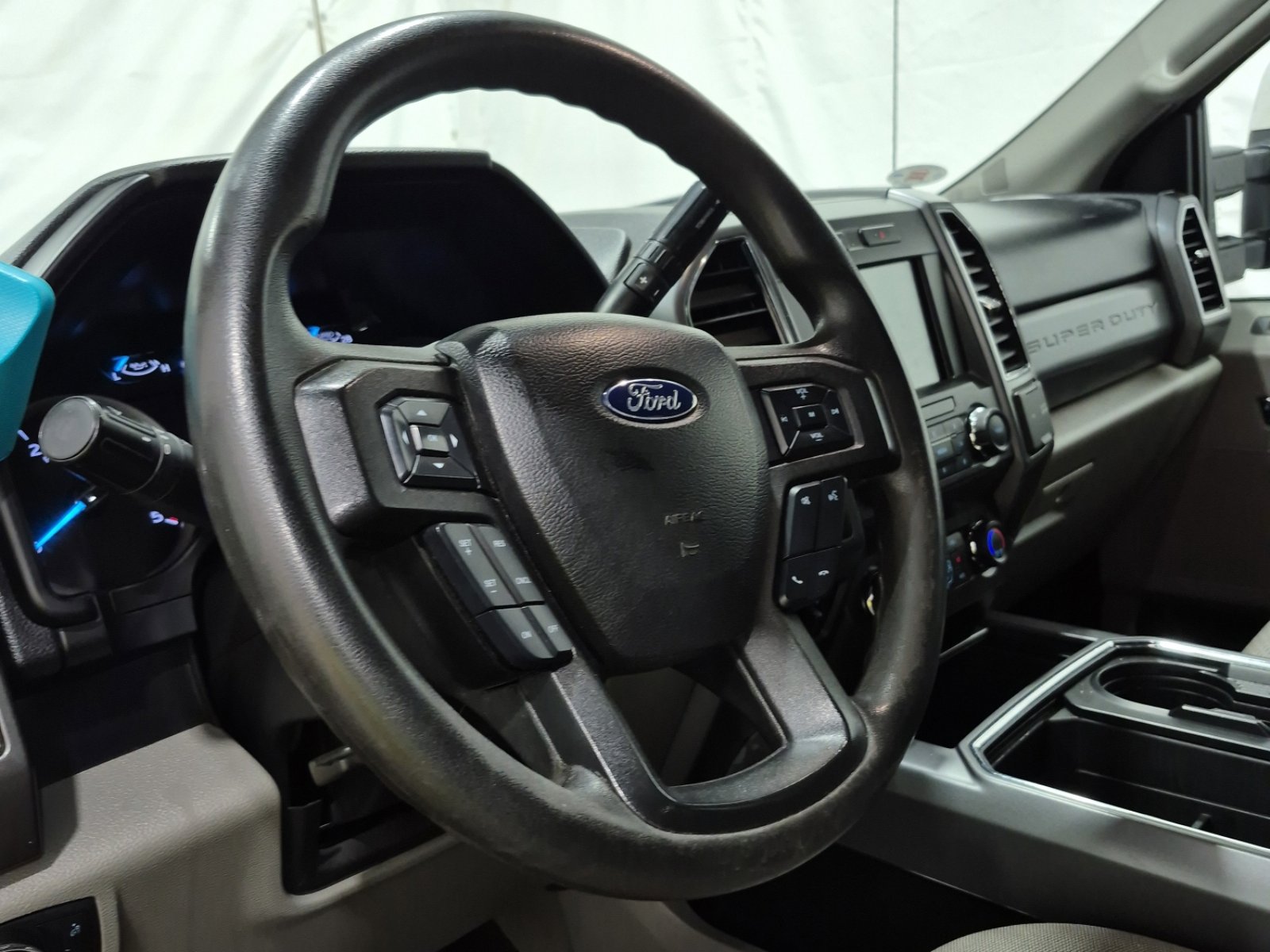 Used 2019 Ford F250 XLT w/ XLT Premium Package image 11