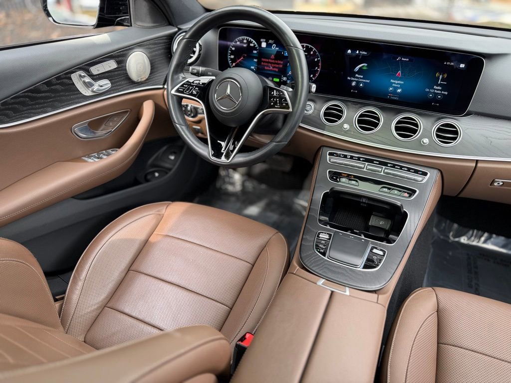 Used 2023 Mercedes-Benz E 450 4MATIC Sedan image 40