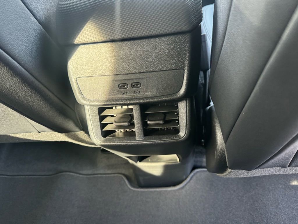 New 2026 Chevrolet Equinox LT w/ Convenience Package II image 7