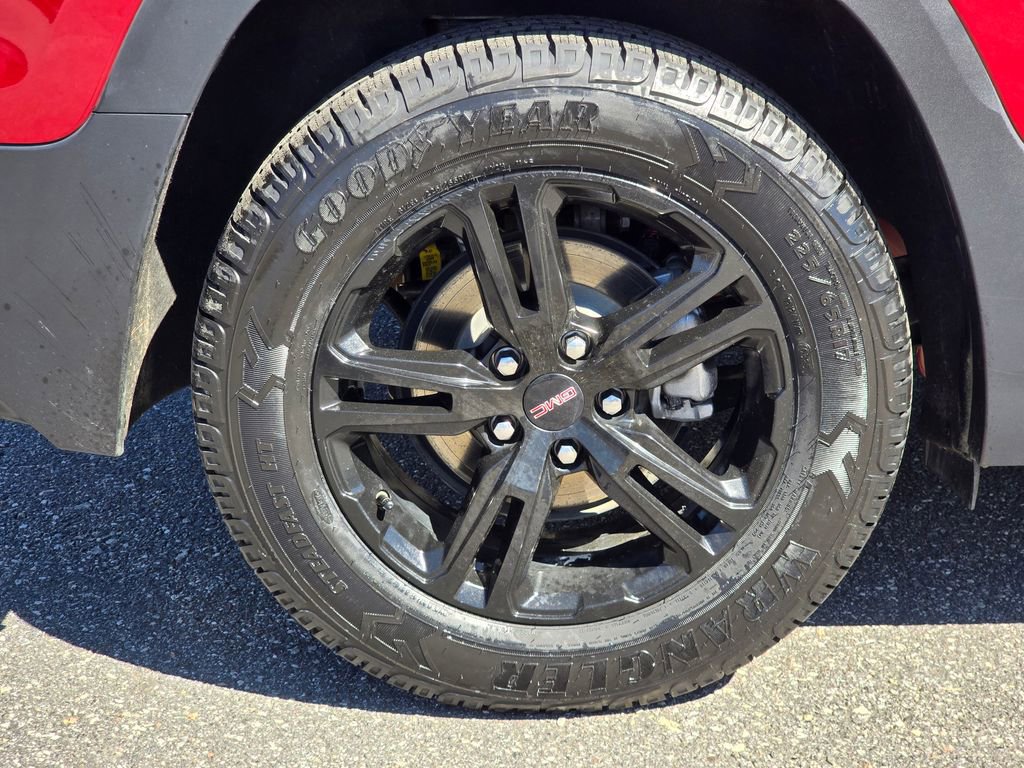 Certified 2024 GMC Terrain AT4 w/ Tech Package image 15