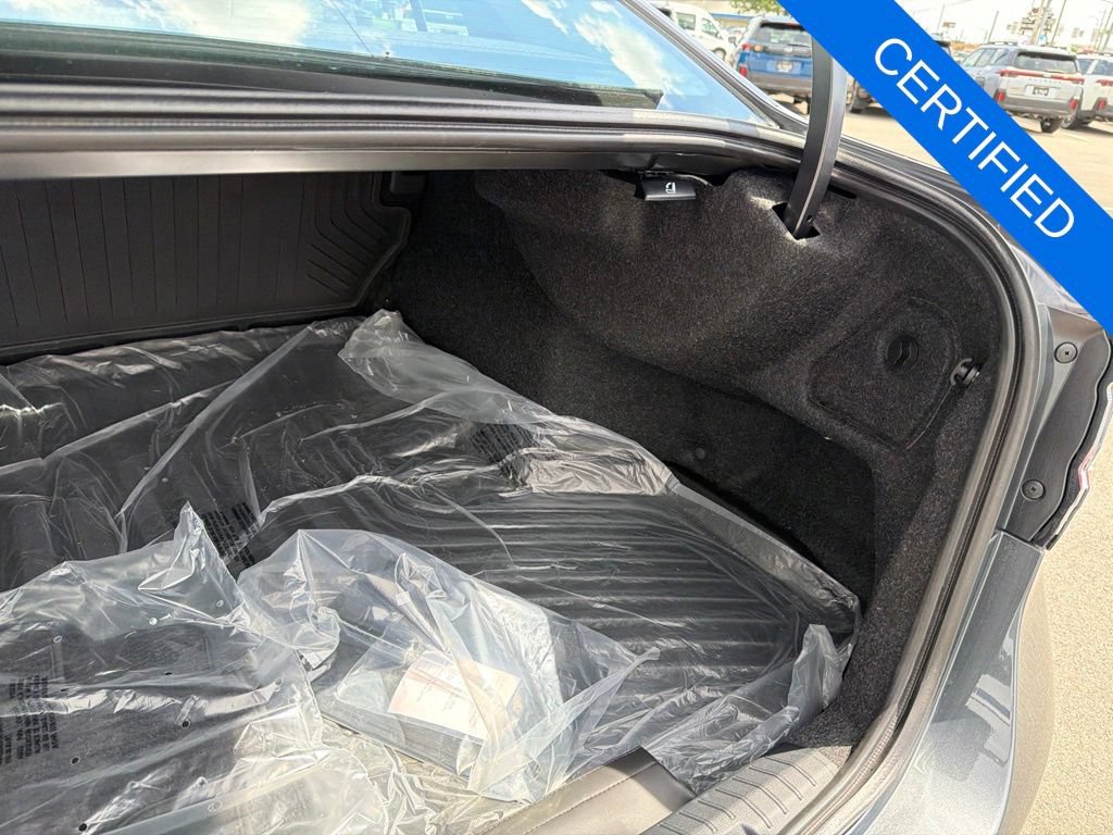 Certified 2025 Subaru Legacy Limited AWD/4WD image 31