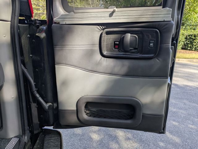 New 2026 Chevrolet Express 2500 Extended w/ Driver Convenience Package image 26