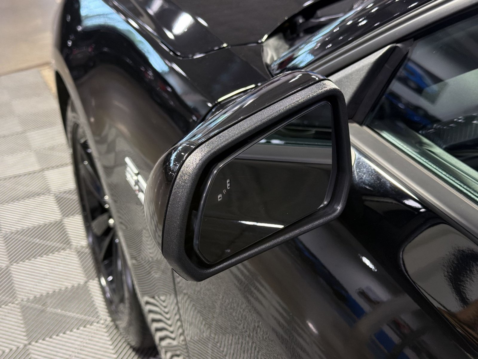 Used 2025 Ford Mustang GT RWD image 14