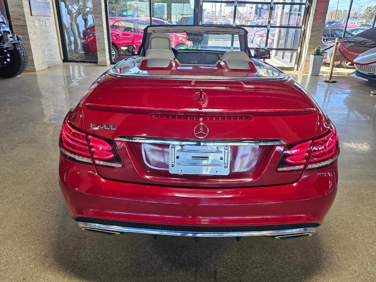 Used 2016 Mercedes-Benz E 400 Cabriolet image 6