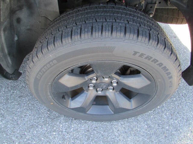 Used 2019 RAM 1500 Big Horn image 12