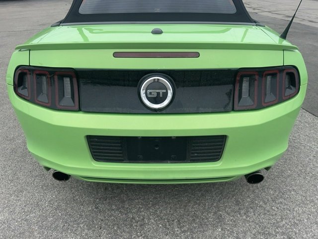 Used 2013 Ford Mustang GT Premium w/ Brembo Brake Pkg image 7