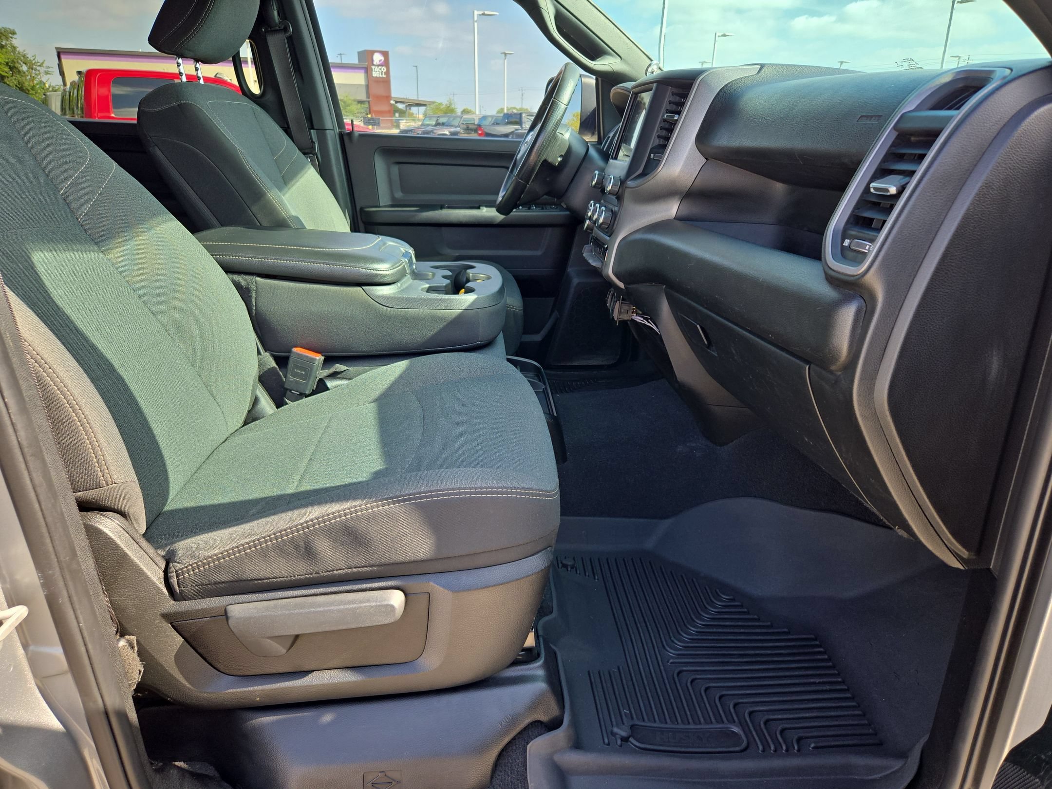 Used 2021 RAM 2500 Tradesman AWD/4WD image 25