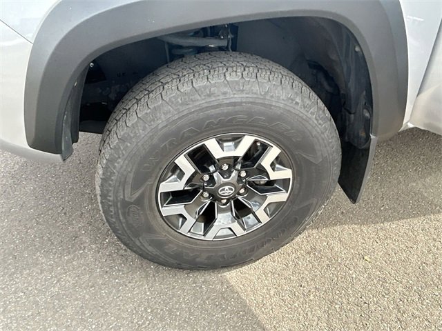 Used 2020 Toyota Tacoma 4x4 Double Cab image 30