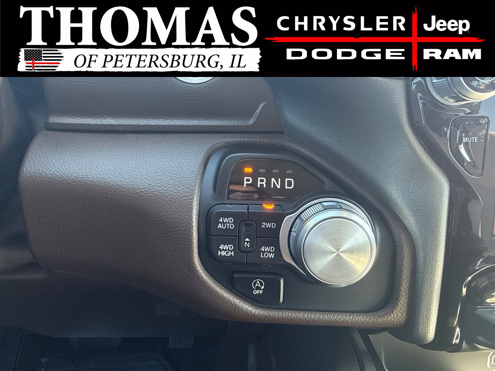 Used 2025 RAM 1500 Laramie AWD/4WD image 17