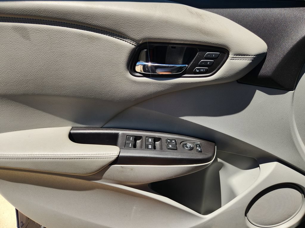 Used 2017 Acura RDX w/ Technology Package FWD image 23