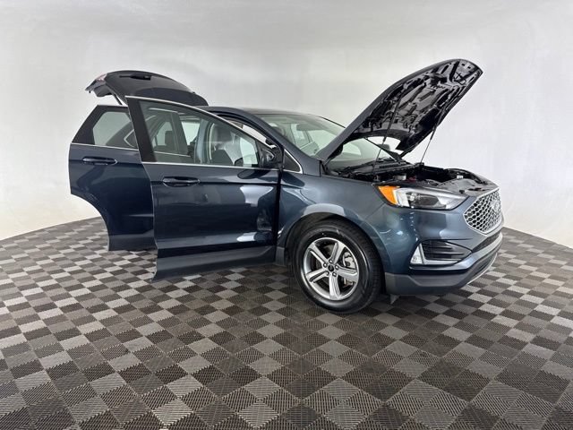 Used 2024 Ford Edge SEL w/ Convenience Package AWD/4WD image 13