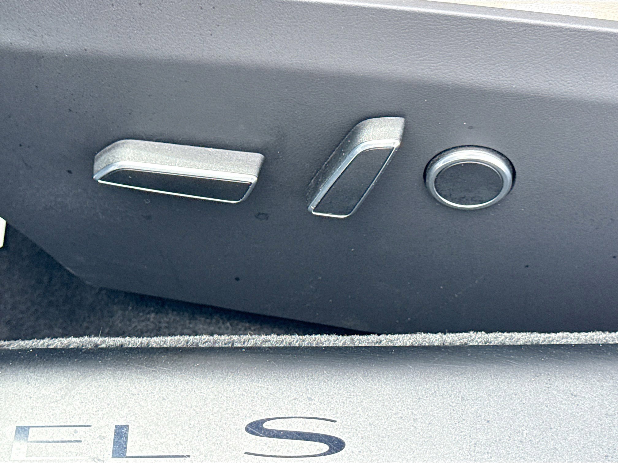 Used 2021 Tesla Model S Long Range image 24