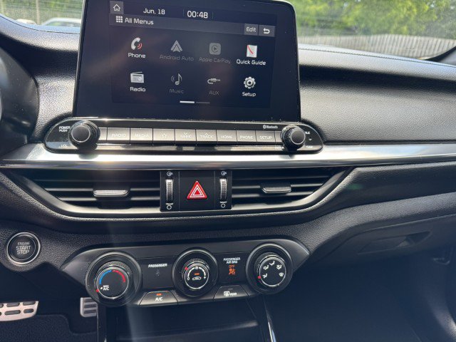 Used 2021 Kia Forte GT-Line image 11