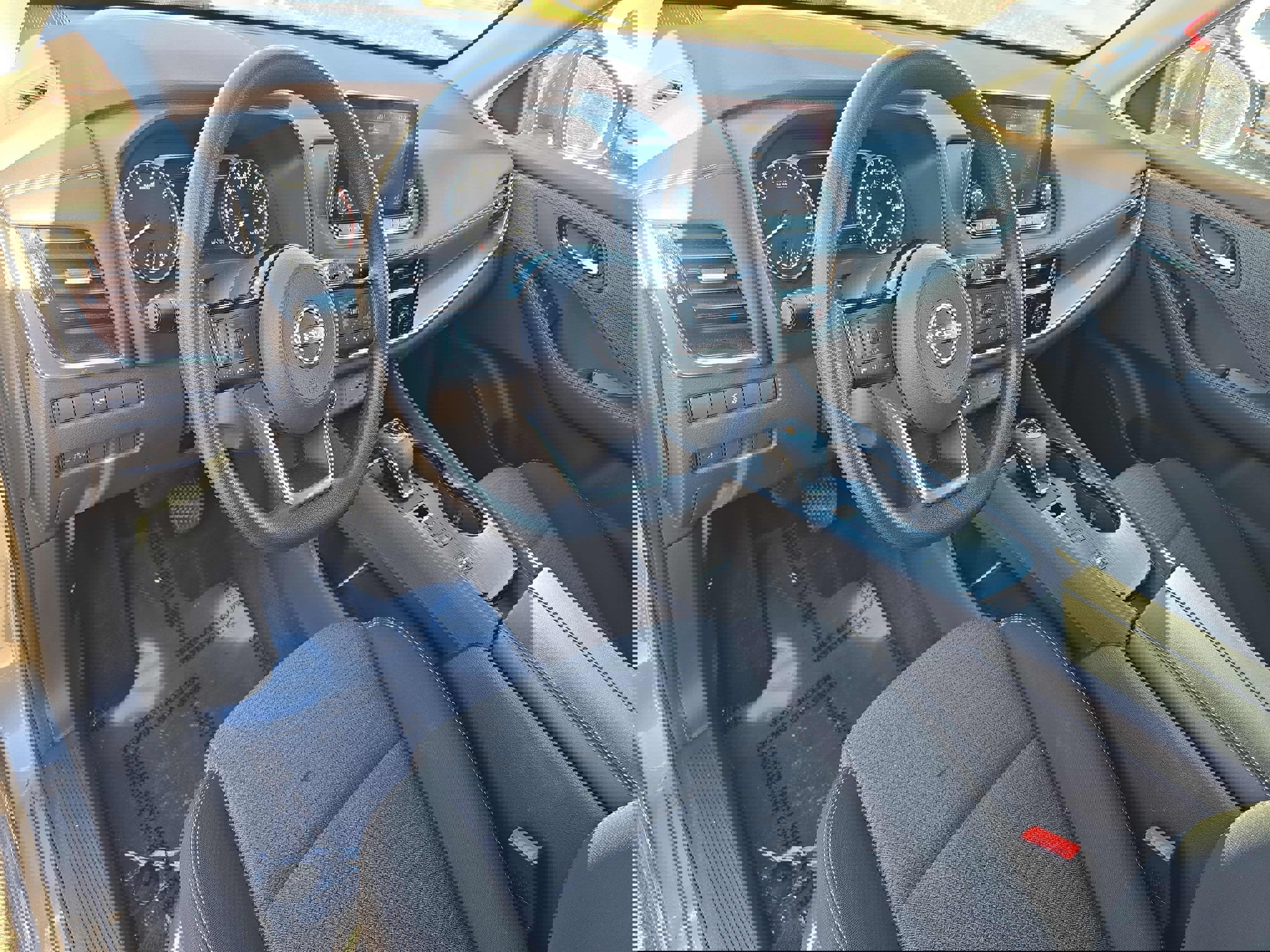 Certified 2023 Nissan Rogue SV image 15