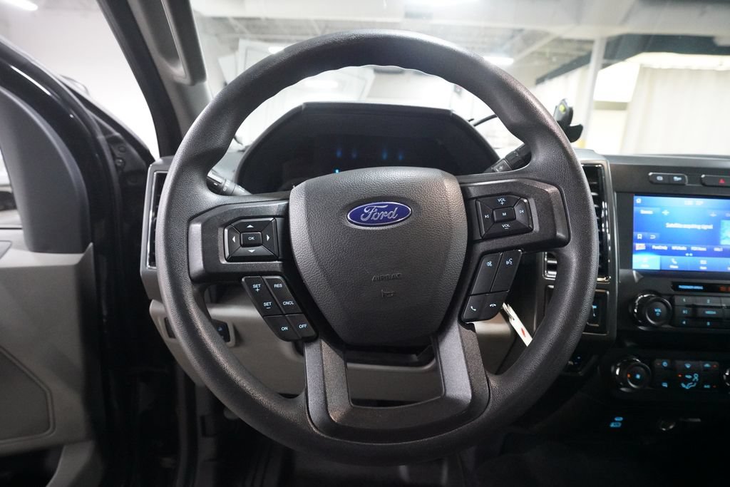 Used 2022 Ford F250 XLT AWD/4WD image 4