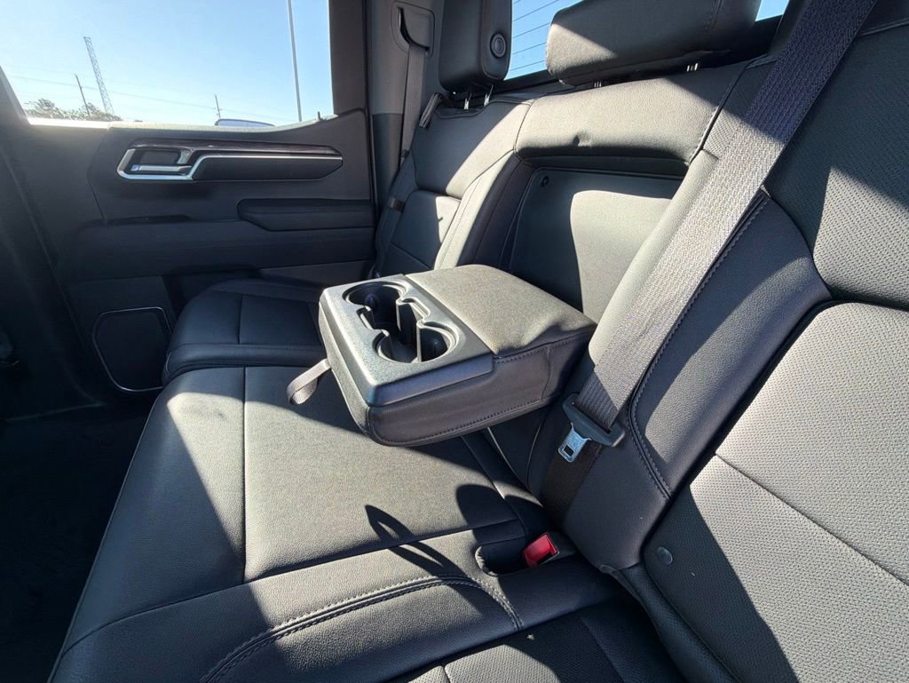 Certified 2022 Chevrolet Silverado 1500 LTZ AWD/4WD image 15