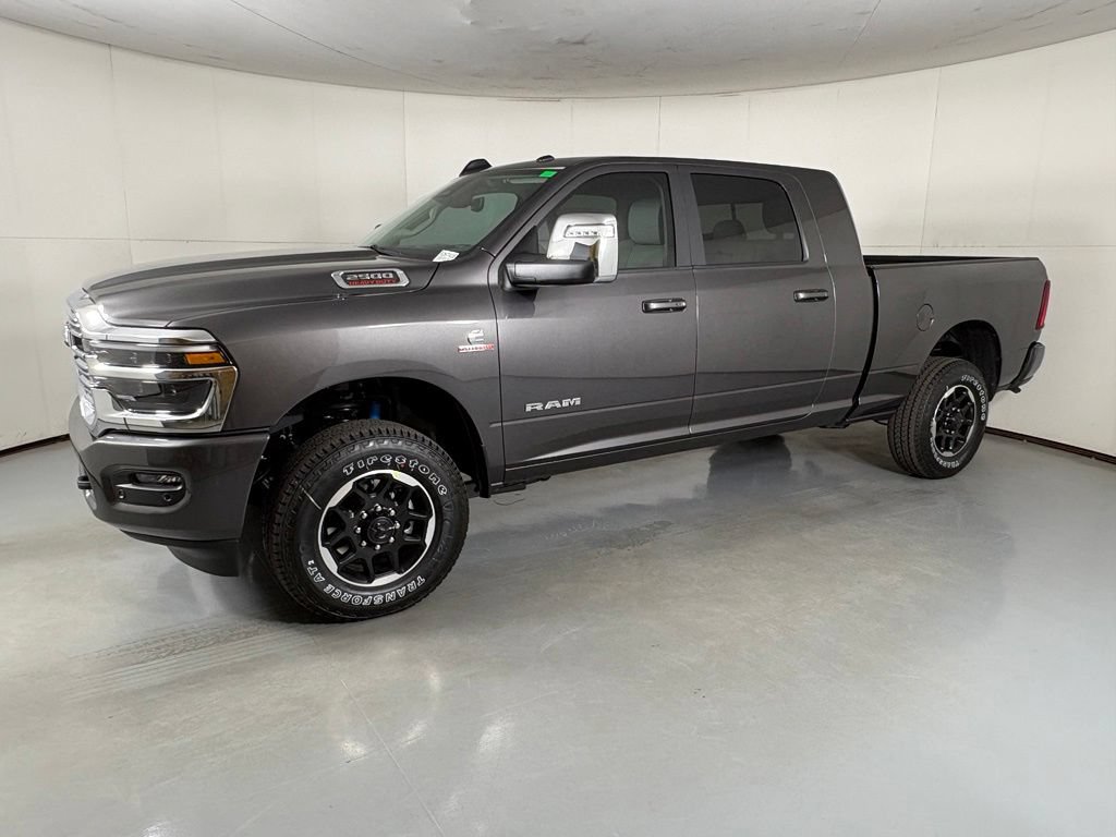 New 2026 RAM 2500 Laramie AWD/4WD image 5