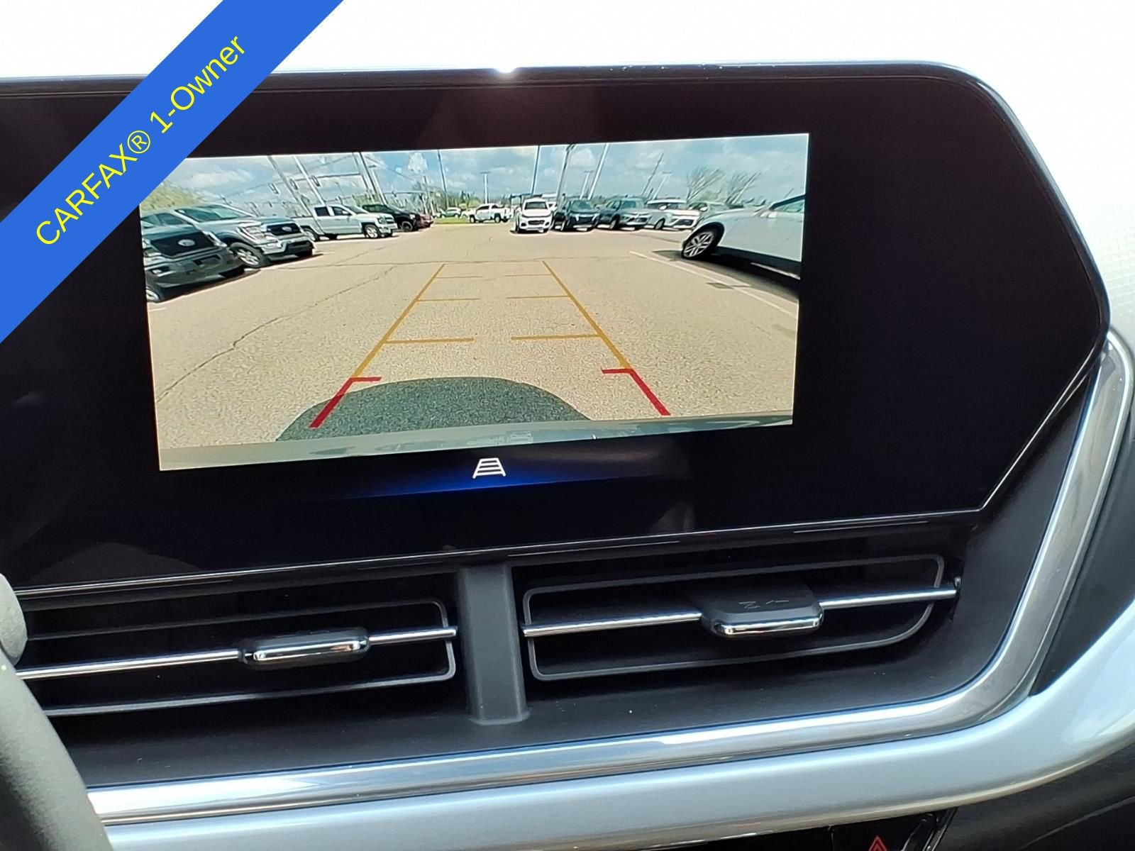 Used 2024 Chevrolet Trax LT w/ Driver Confidence Package FWD image 27