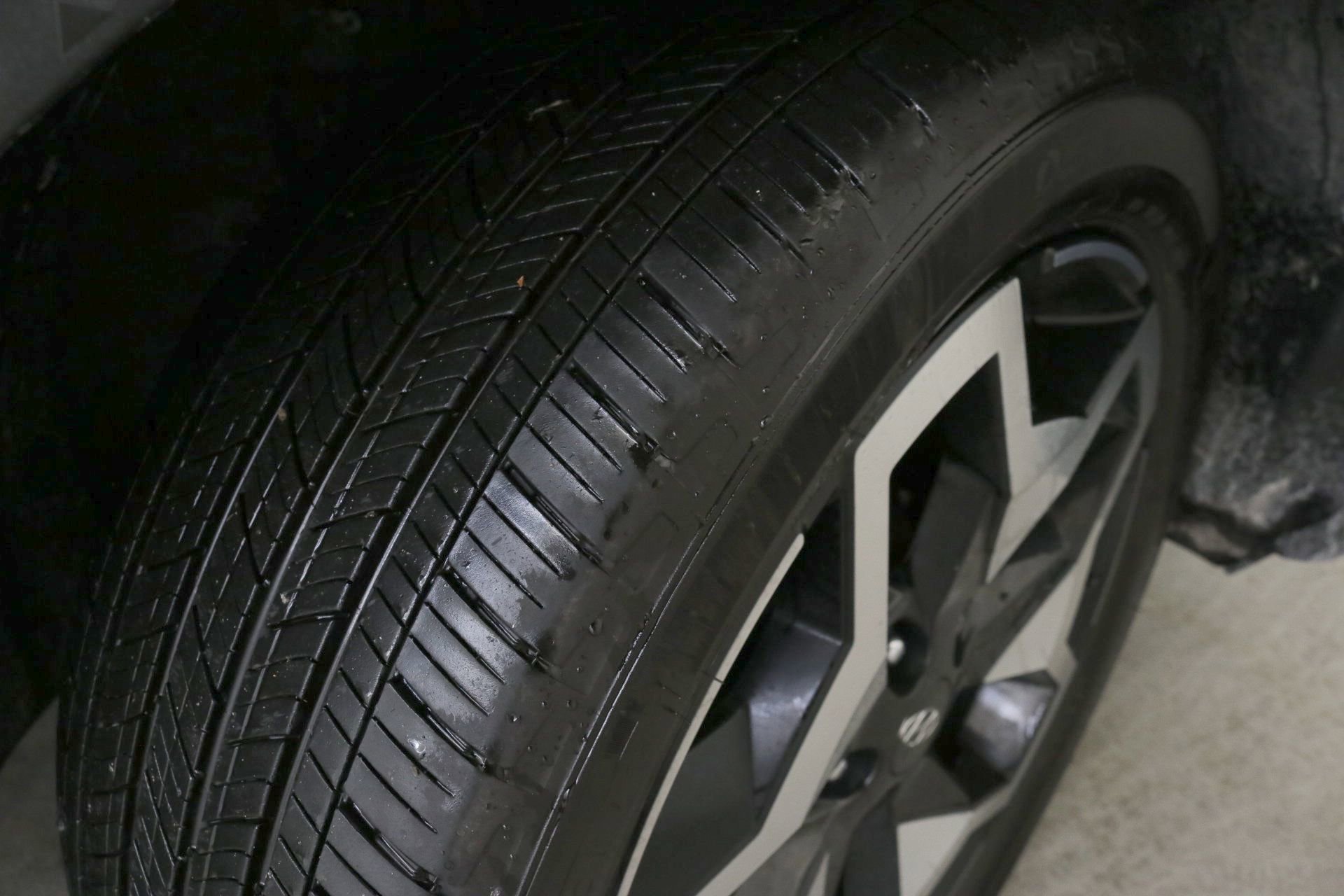 Used 2024 Hyundai Santa Cruz Limited image 30