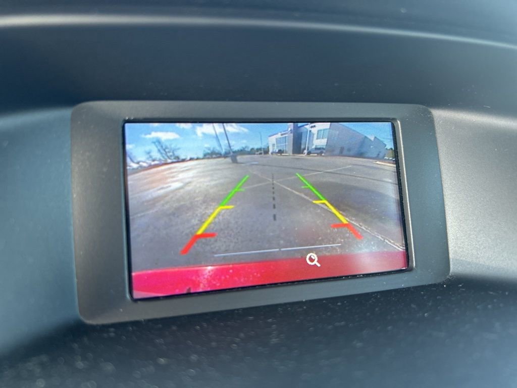 Used 2015 Ford Focus SE w/ SE Cold Weather Package image 5