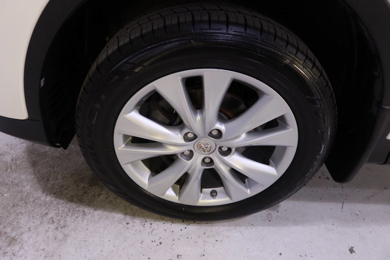 Used 2014 Toyota RAV4 Limited image 10