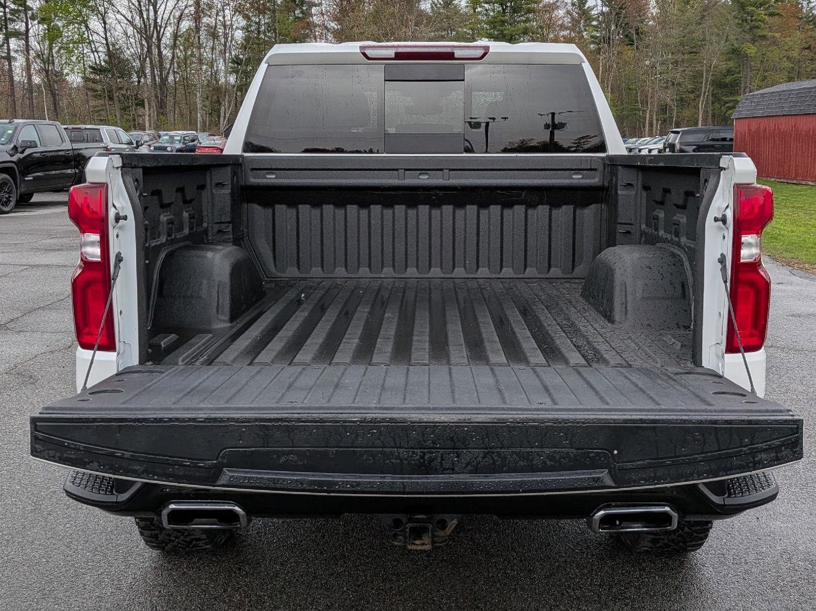 Used 2022 Chevrolet Silverado 1500 LT Trail Boss w/ Convenience Package II AWD/4WD image 12