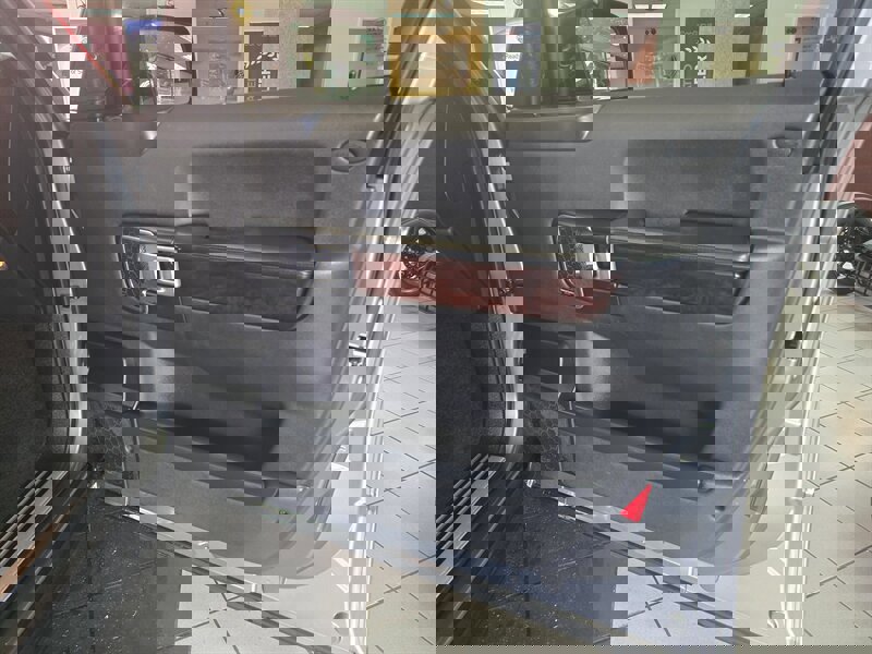 Used 2007 Land Rover Range Rover HSE image 14