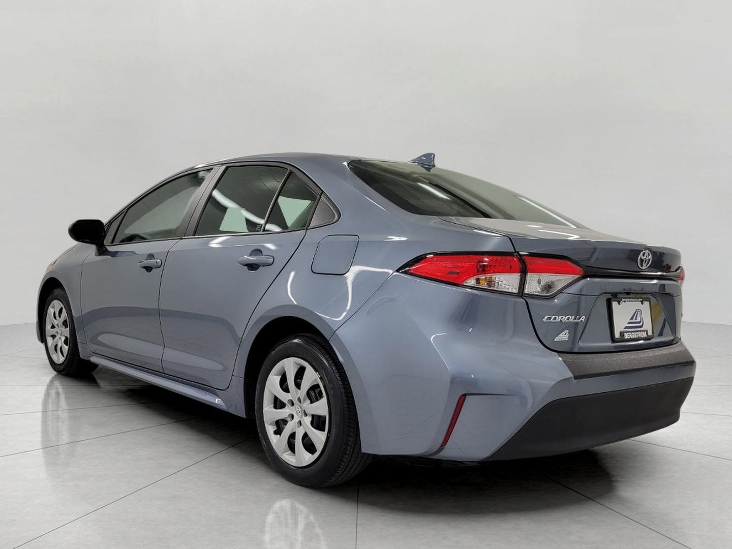 Used 2024 Toyota Corolla LE FWD image 21