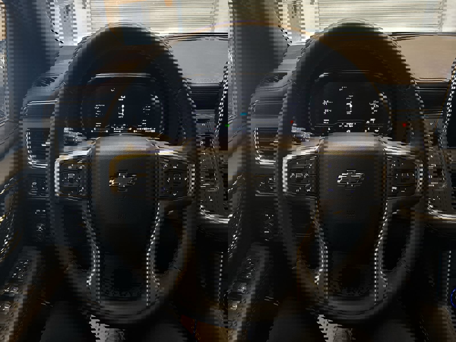 Used 2024 Chevrolet Tahoe Z71 w/ Luxury Package image 17