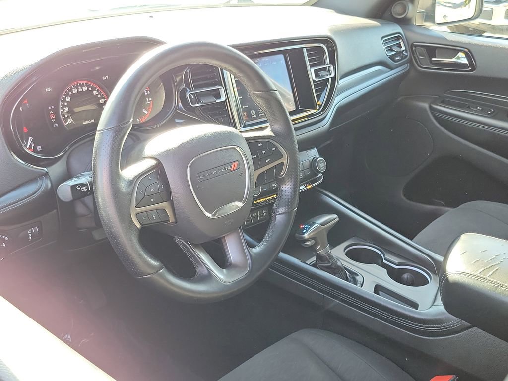 Certified 2021 Dodge Durango SXT image 3