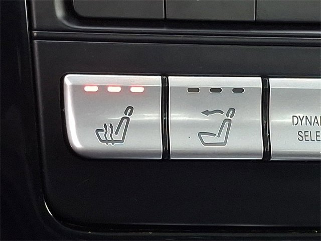 Used 2019 Mercedes-Benz SLC 300 w/ Premium Package image 22