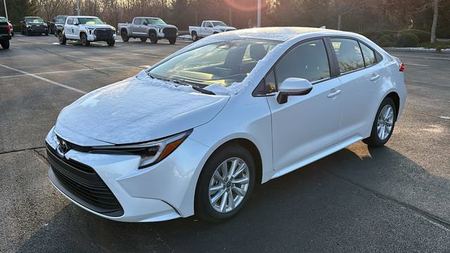New 2026 Toyota Corolla LE w/ LE Premium Package image 2