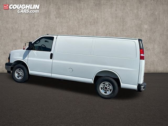 New 2025 GMC Savana 2500 w/ Enhanced Convenience Package image 6