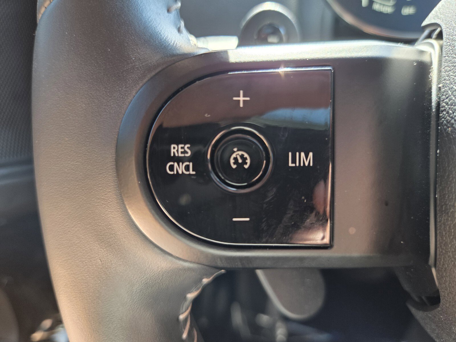 Certified 2024 MINI Cooper Countryman S FWD image 30
