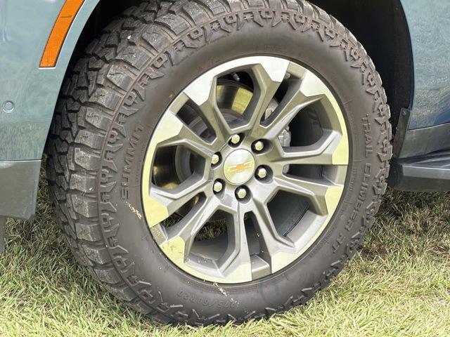 Used 2025 Chevrolet Tahoe LS RWD image 17