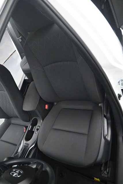 Used 2025 Toyota Corolla LE FWD image 11