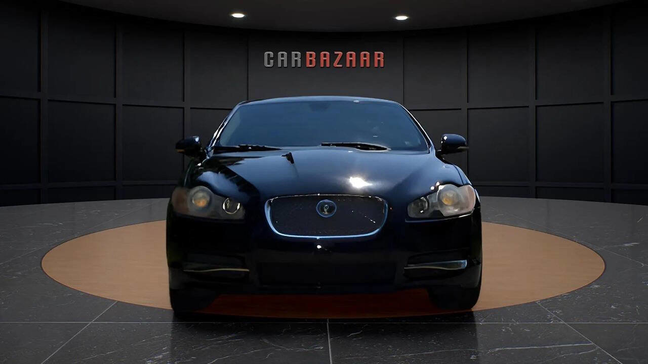Used 2010 Jaguar XF Premium image 2