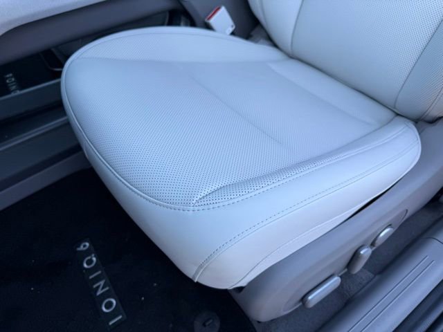 New 2025 Hyundai Ioniq 6 SEL image 23
