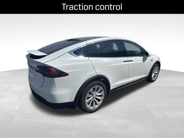 Used 2016 Tesla Model X 75D image 5