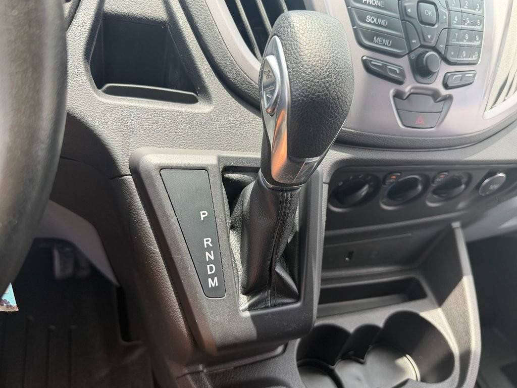Used 2018 Ford Transit 150 XLT RWD image 28