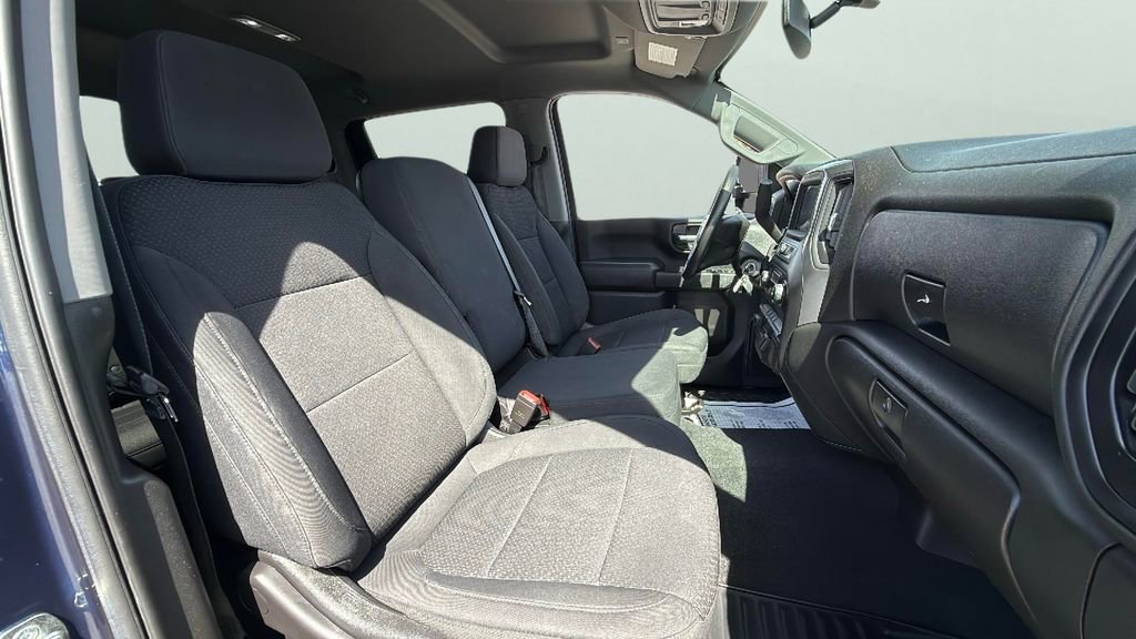 Certified 2021 Chevrolet Silverado 2500 Custom w/ Custom Value Package AWD/4WD image 34