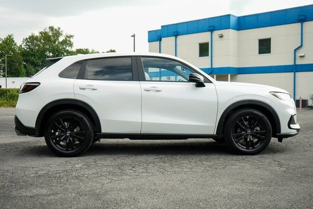 New 2026 Honda HR-V Sport image 9
