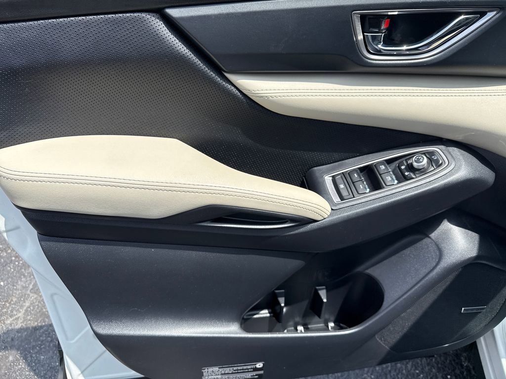 Used 2023 Subaru Ascent Limited w/ Technology Package AWD/4WD image 12