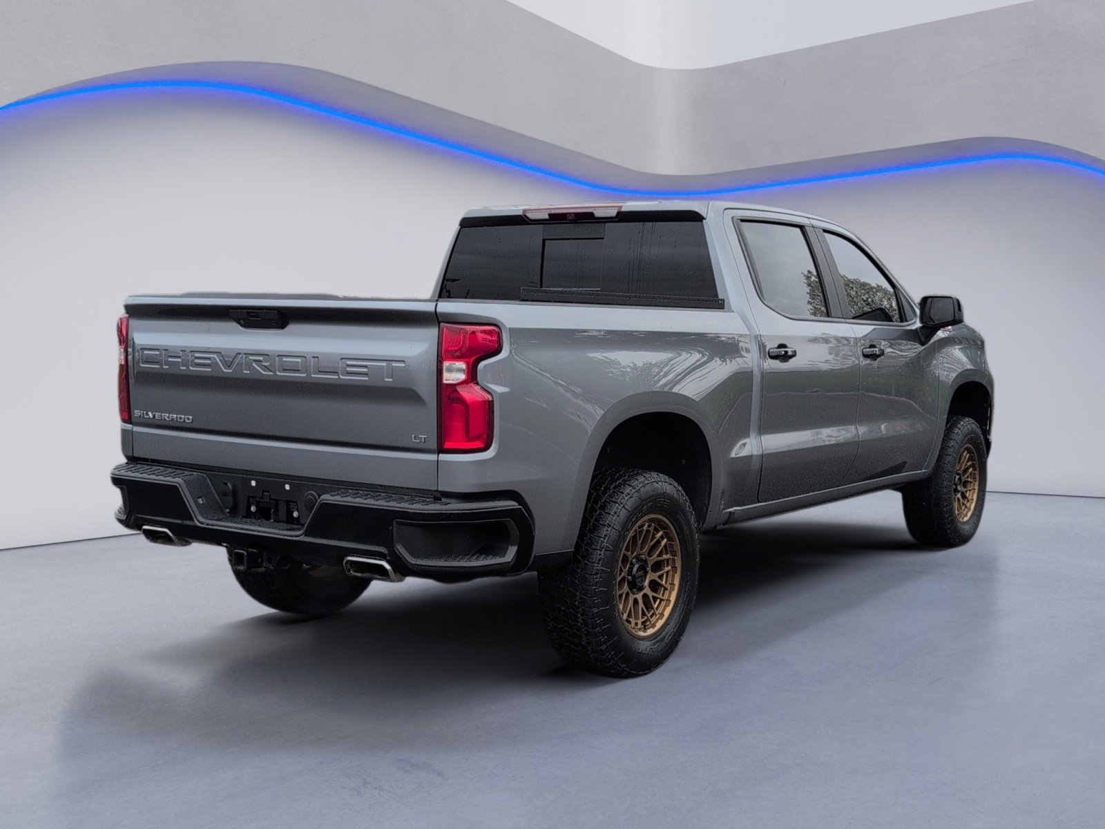 Used 2019 Chevrolet Silverado 1500 LT Trail Boss image 3