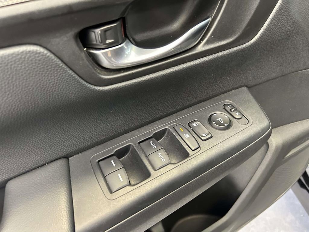Used 2024 Honda CR-V Sport image 17